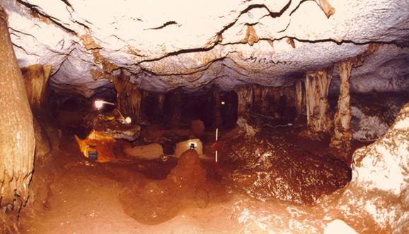 Το σπήλαιο του Ευρυπίδη
